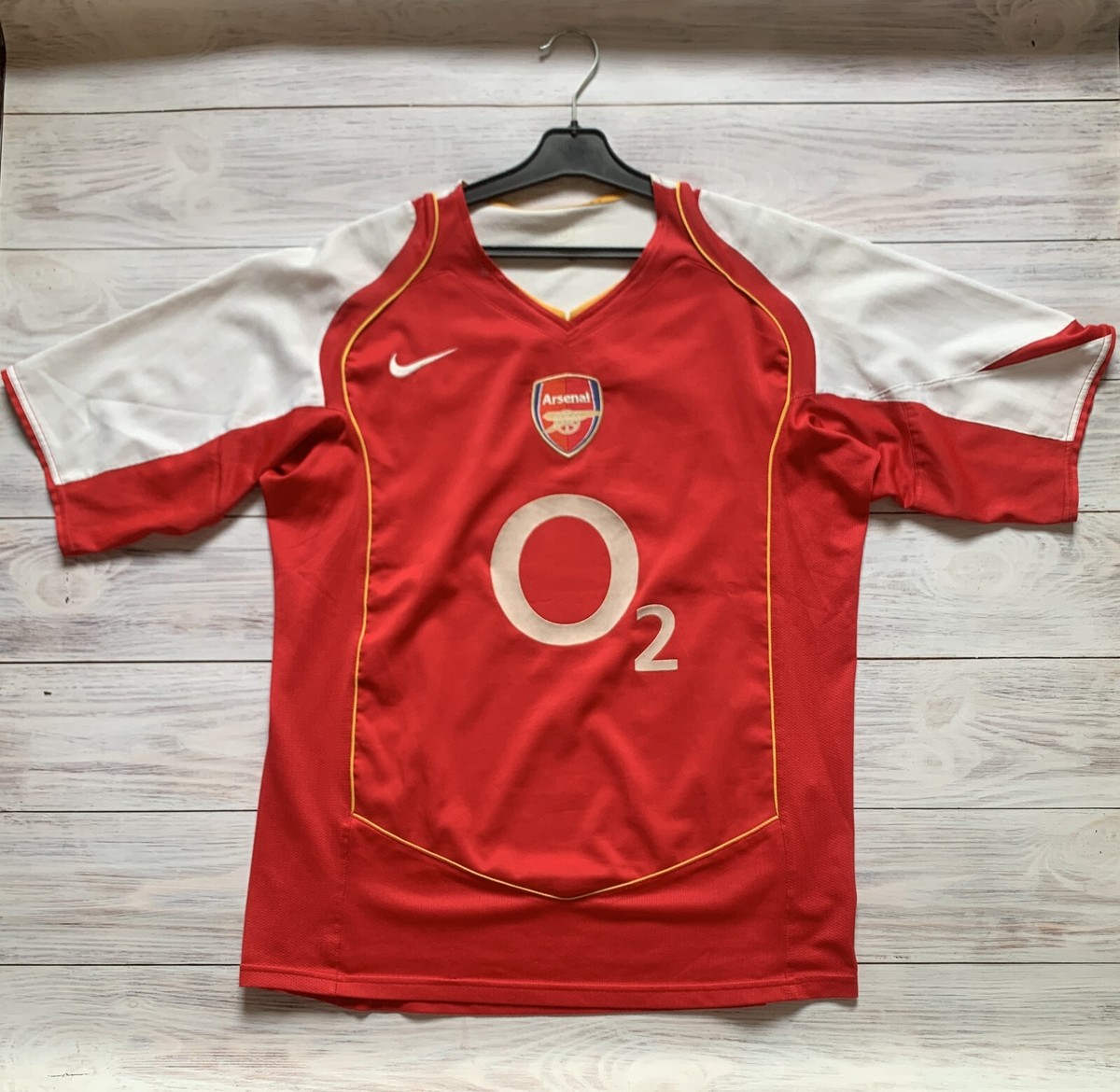 Arsenal 2004 - 2005 Home football shirt jersey Nike size M Arsenal 2004 - 2005 Home football shirt jersey Nike size M