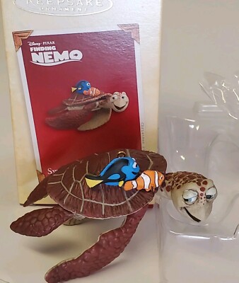 Finding Nemo Hallmark Ornament 2005 Pixar Disney Sweet Friendship Christmas NIB