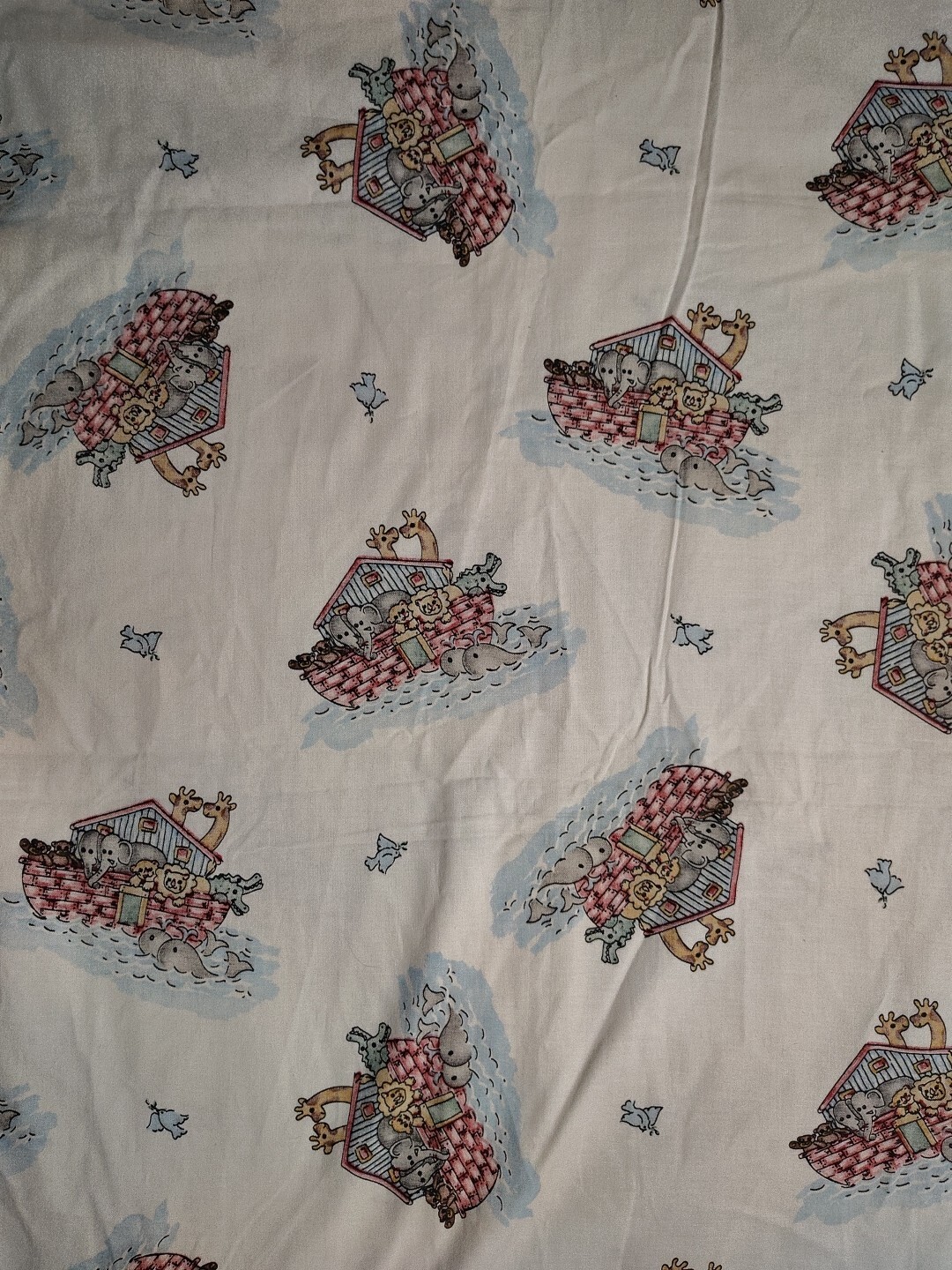 VINTAGE NOAH'S ARK BABY 🍼 FABRIC Panel SCRAP 42