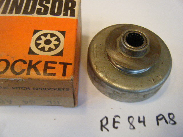 NEW WINDSOR 3/8 CLUTCH DRUM WITH BEARING P/N RE84A8