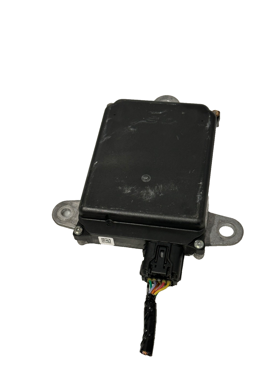 13-18 Subaru CrossTrek Forester Rear Blind Spot Monitor Sensor