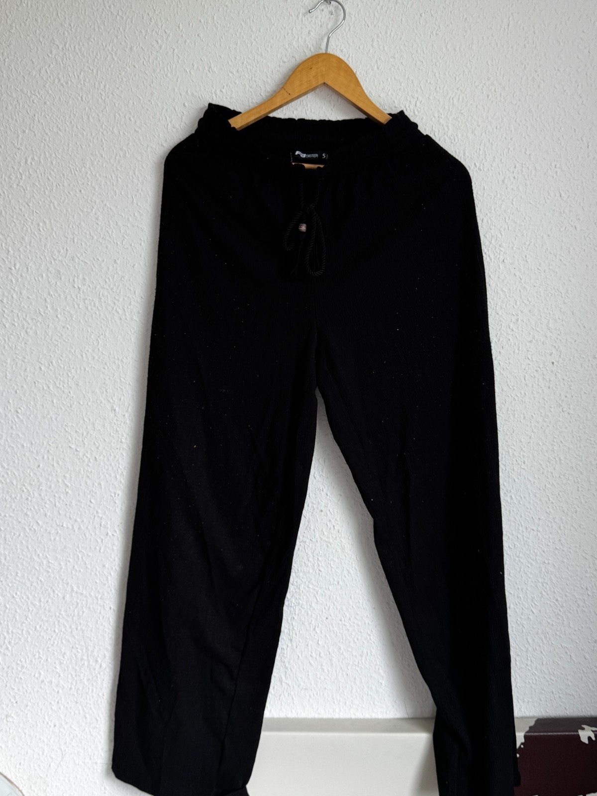 FSISTER Black High-Waisted Textured Lounge Pants with Tassel Drawstring image 3