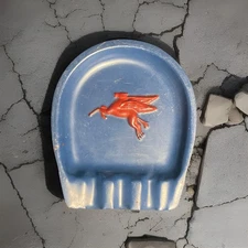 Mobilgas Garage Merch 40s Tin Enamel Ashtray Station Gasoline Oil Dealers B Bid