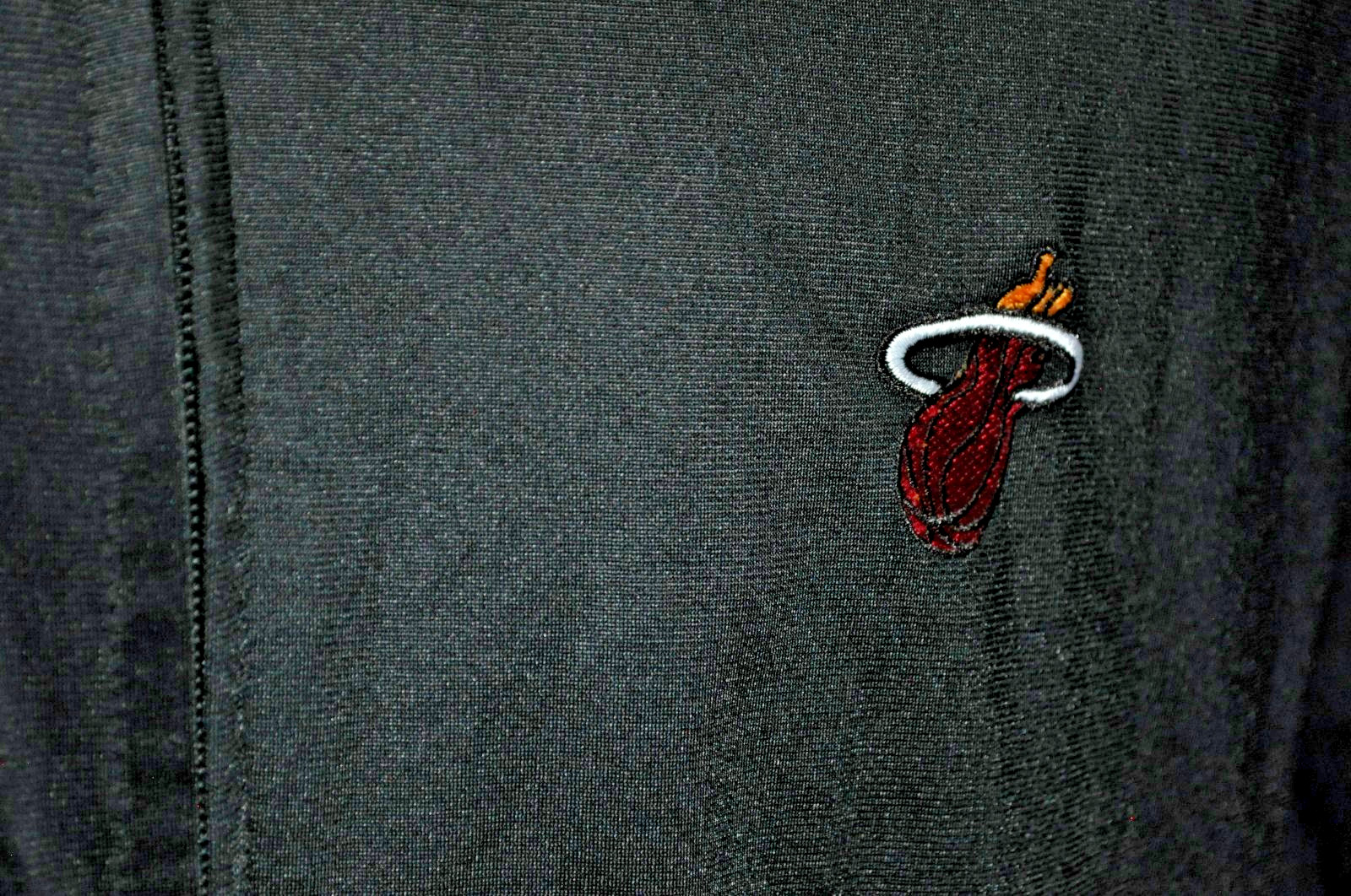 Adidas Full zip Track Jacket Men's XL & 1/4 zip neck top Miami Heat NBA LOT image 4