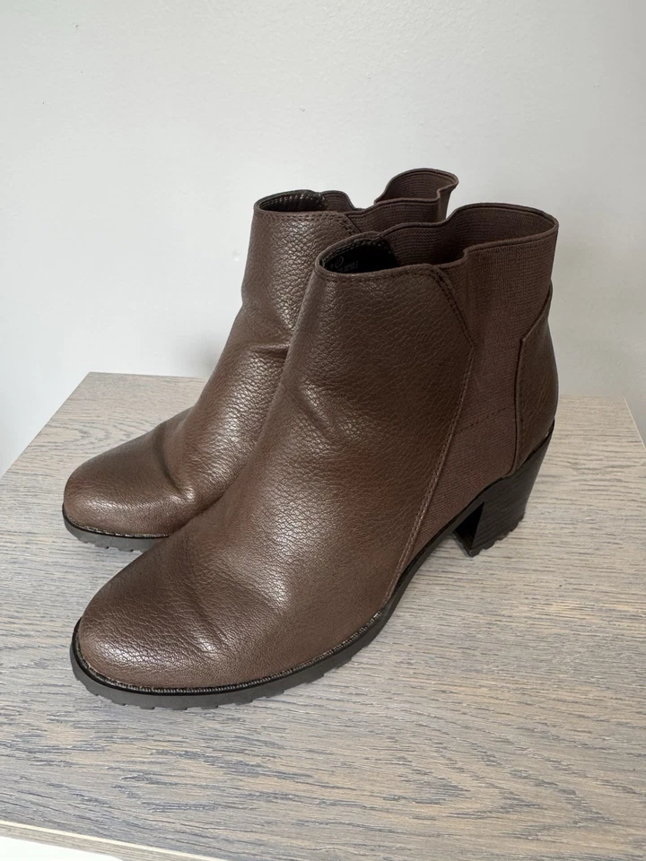 Аэрозоли коричневый кожаный ботильоны женский размер 7,5 блок каблук зажим подошвы - Изображение 3 из 4