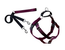 2 Hounds Design Burgundy Freedom No-Pull Dog Harness with Training Leash