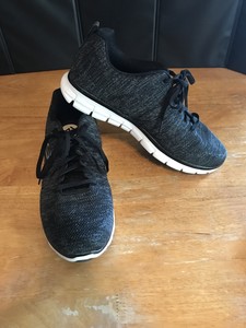 sketcher sketch knit