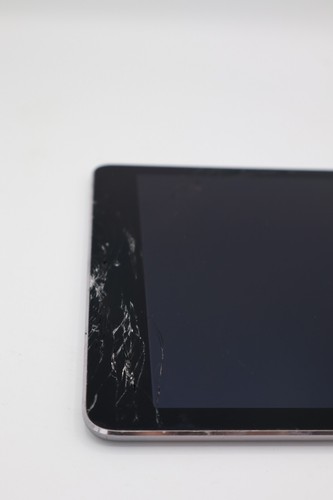 Apple iPad Air 2 64GB WLAN A1566 Space Grau / Displayschaden #D-4520 - Bild 6 von 6