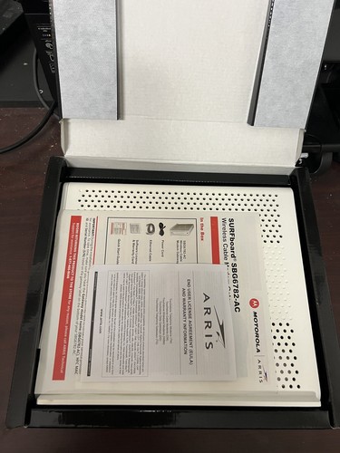 Motorola Arris SURFboard SBG6782-AC Cable Modem Wi-Fi AC Router 4 ports - Picture 2 of 4