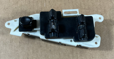 1993-1997 Chrysler Concorde Driver Master Window Switch 4602464AA OEM