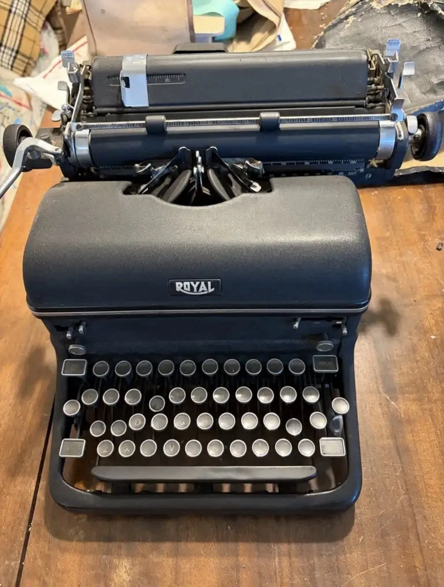 Royal Model 10 Typewriter In Collectible Typewriters for sale | eBay