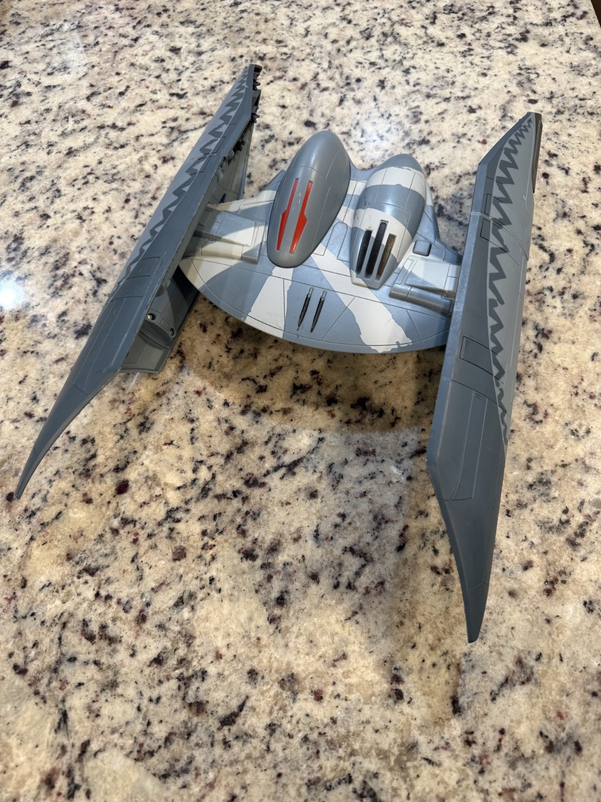 Hasbro 2010 Star Wars The Clone Wars Hyena Bomber Droid Figh