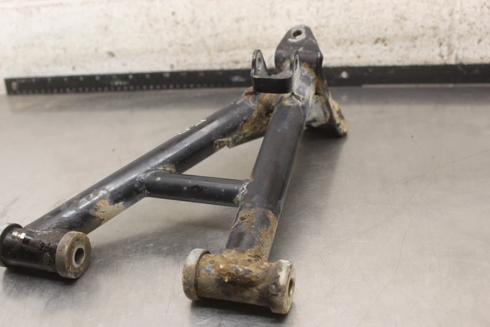 1987 Yamaha Moto 4 YFM350ER FRONT RIGHT CONTROL A ARM P967 Foto 2 de 4