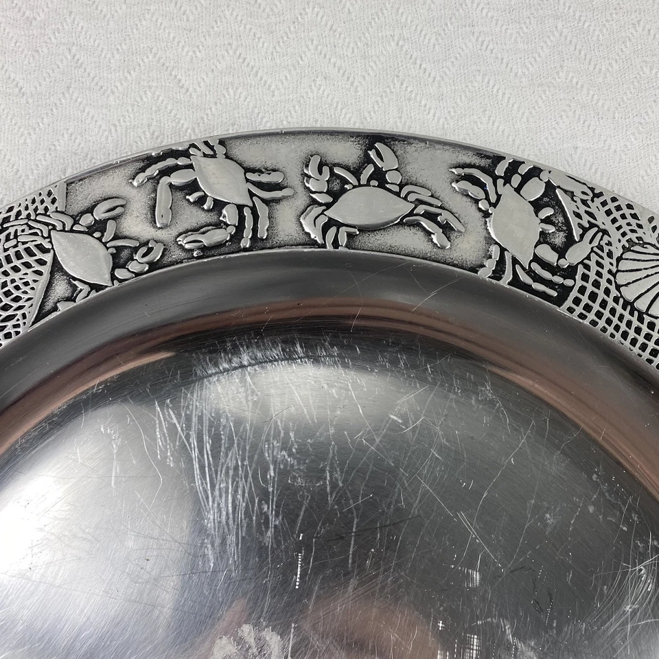 Bandeja de platos costeros Wilton Armetale cangrejos conchas marinas aluminio 14" arco decorativo Foto 2 de 4
