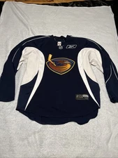 NHL Atlanta Thrashers Jersey Canadian Size 56 Navy Blue  Authentic Fight Strap
