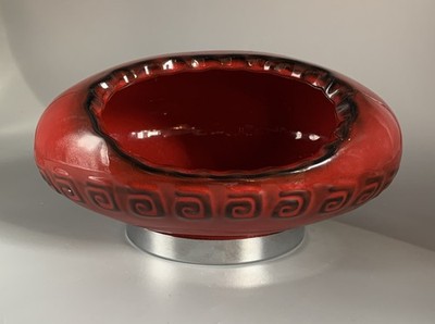 Keramik Schale; Quist; 50er; L21cm, B16cm, H10cm; Metal Ring D11.5cm