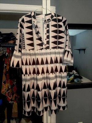 Dress With Three-Quarter Inch Sleeves