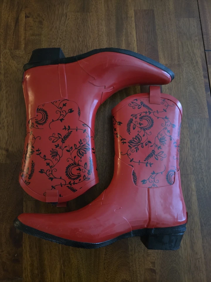 Botas de lluvia vaqueras de goma rojas Roper para mujer con patrón floral talla 9 (se adapta a estrechas) Foto 2 de 4