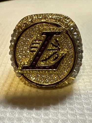 2020 LAKERS CHAMPIONSHIP RING REPLICA LEBRON JAMES - Picture 12 of 12