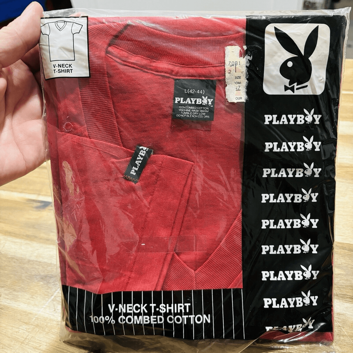 Vtg NOS NWT PLAYBOY 80s 90s V Neck Red T Shirt Bunny Single Stitch 