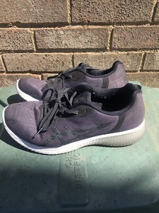 asics trainers size 8.5