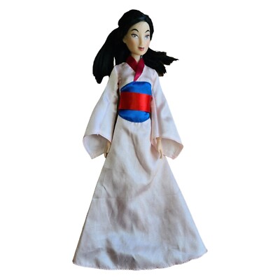 Disney Store Classic Prinzessin Mulan Puppe Figur - 11 Zoll