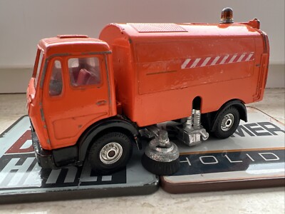 CORGI TOYS C1117/1 MERCEDES FAUN AK435 ROAD SWEEPER STREET CLEANER LORRY DIECAST
