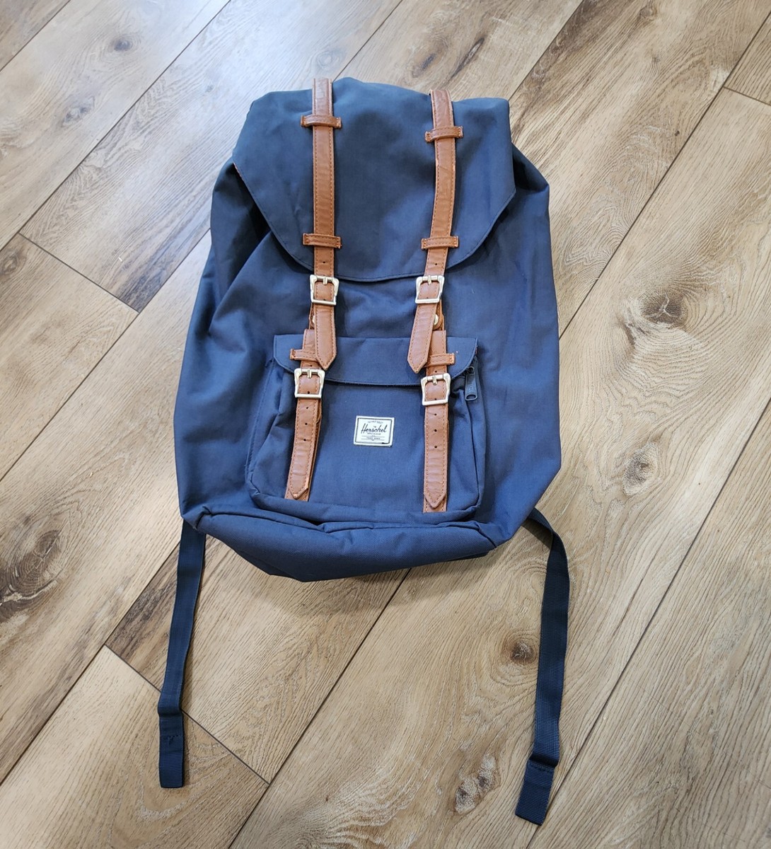 Herschel Little America Herschel Retreat Navy Herschel Supply