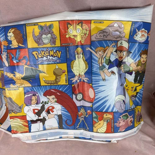 Vintage Pokémon Lot! First Movie, Cards, Table Cloth And Stickers! Nice Lot F3 - 第 19/24 張圖片