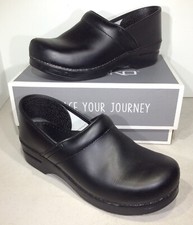 dansko jungle flower