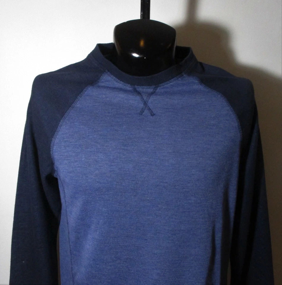 Tommy Bahama Blue Long Sleeve Sweatshirt Crew Jersey Men's Size Top M - Image 2 of 4