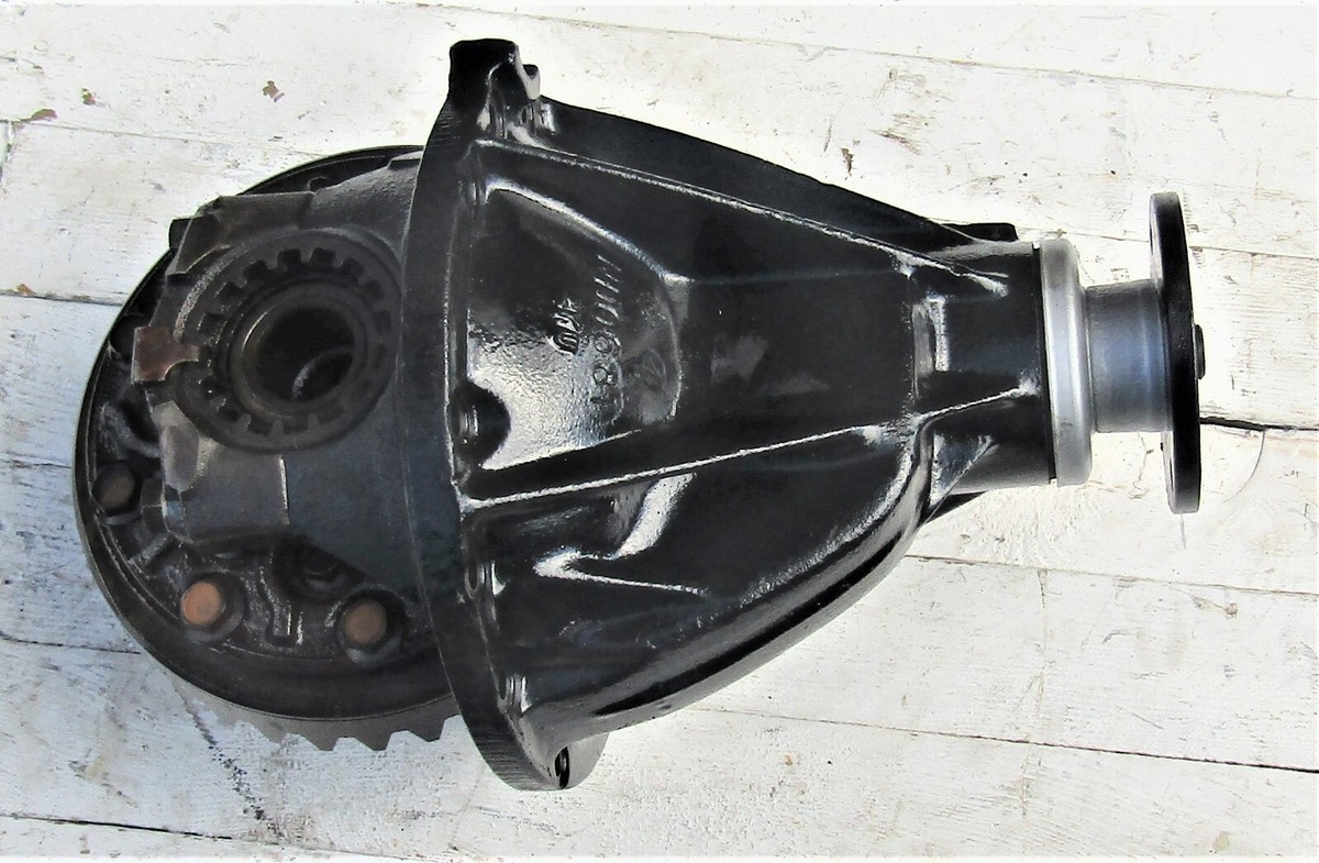 Nissan Terrano BMD21 4WD Engine TD27-T Rear Differential LSD