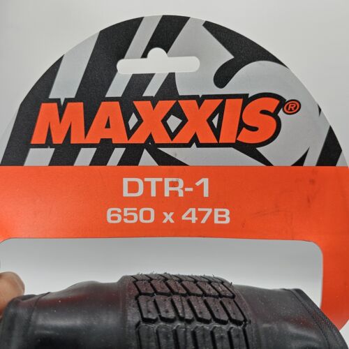 Maxxis DTR-1 Tire Clincher, Wire, Requires Tube, Black, Dual Compound 650b x 47 - Picture 2 of 6
