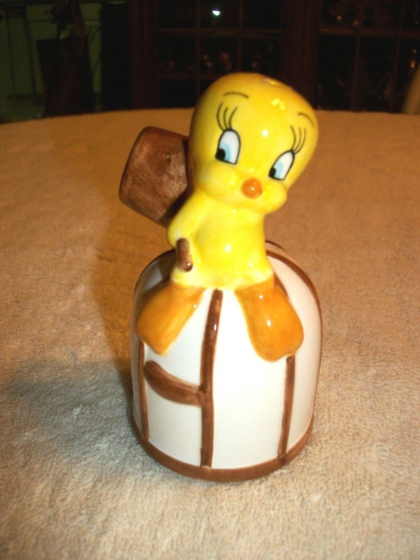 Tweety Bird Salt Shaker - 4 1/2" Tall