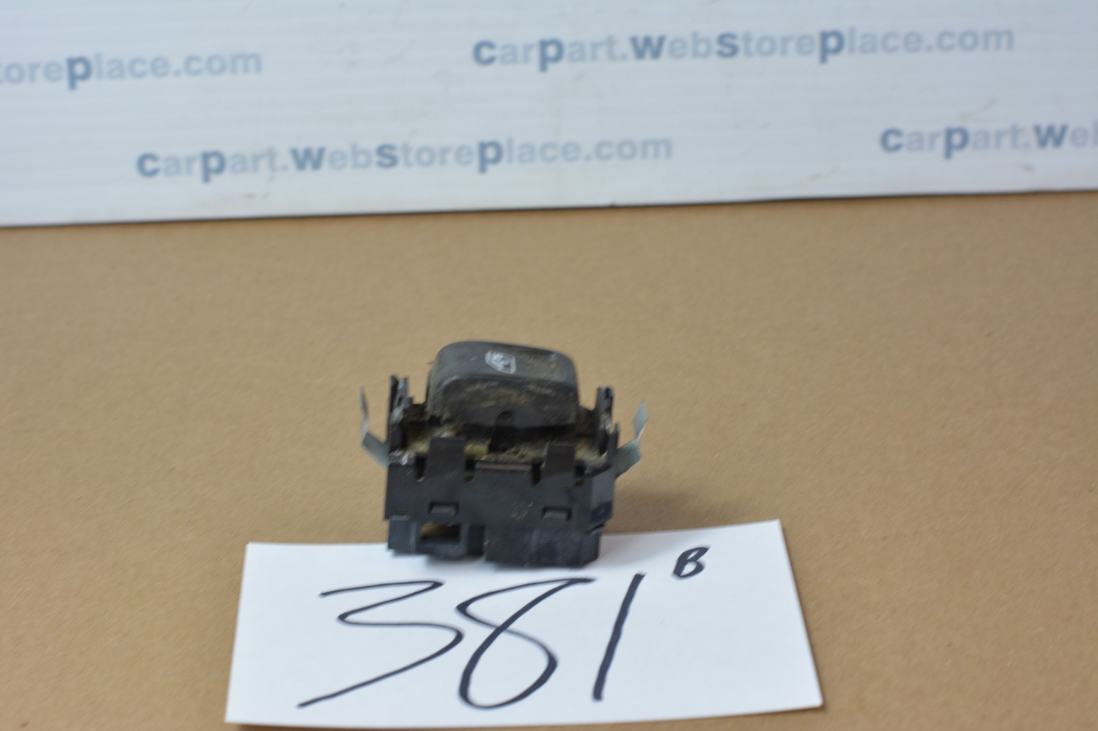 02 GMC Envoy Window Switch USED #381B