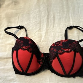 LOT of 12 - 36DD almost all are Victoria&rsquo;s Secret