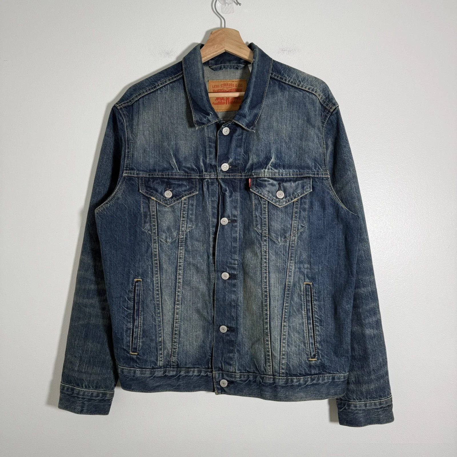 Levi's Type 3 Denim Trucker Jacket Mud Wash Mens Size Medium Faded Patina