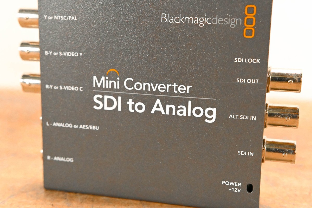 Blackmagic Design Mini Converter SDI to Analog (NO POWER SUPPLY