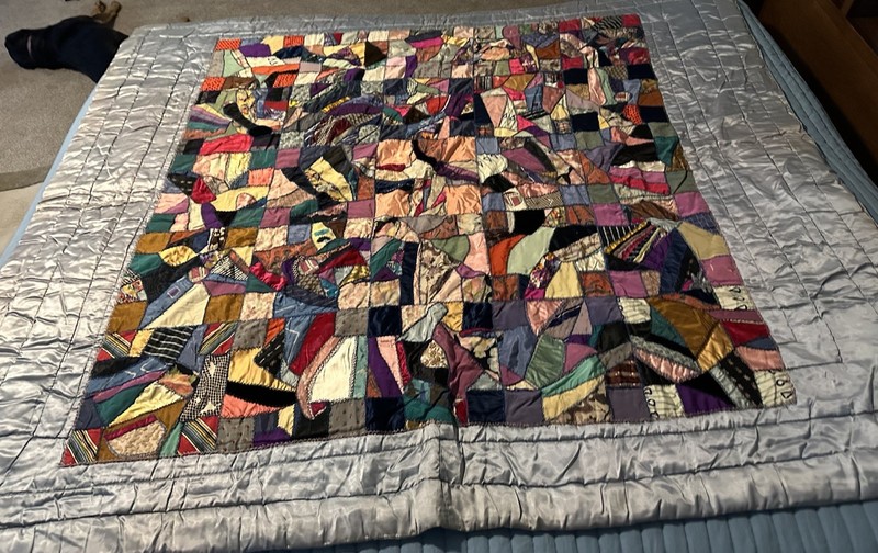 Antique Crazy Quilt  - Silk quilt vintage- Over 200 Years Old