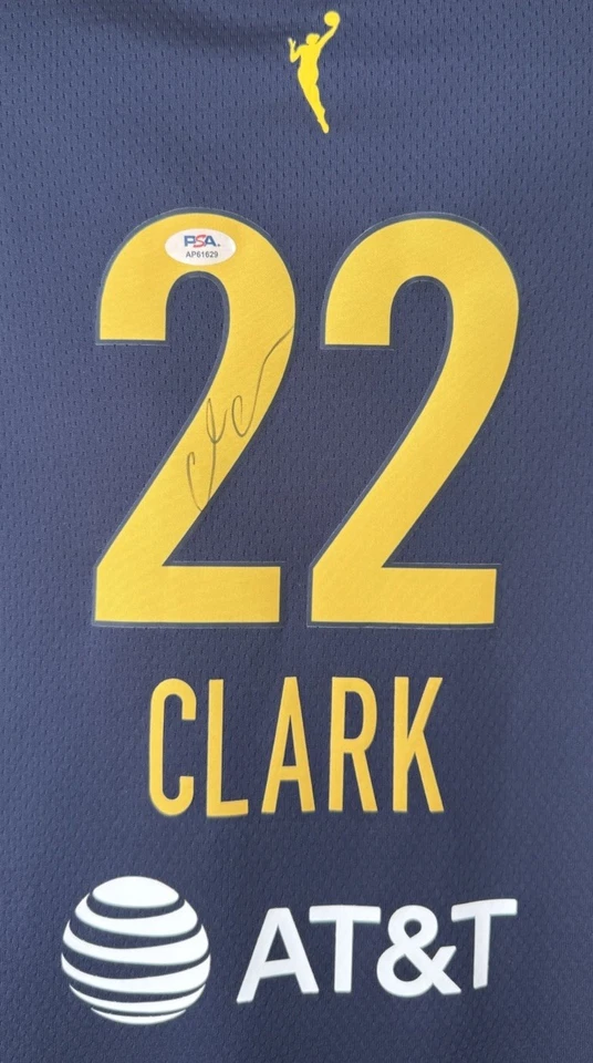 Camiseta deportiva Nike Swingman firmada por Caitlin Clark con licencia oficial de Indiana PSA/DNA Foto 2 de 4