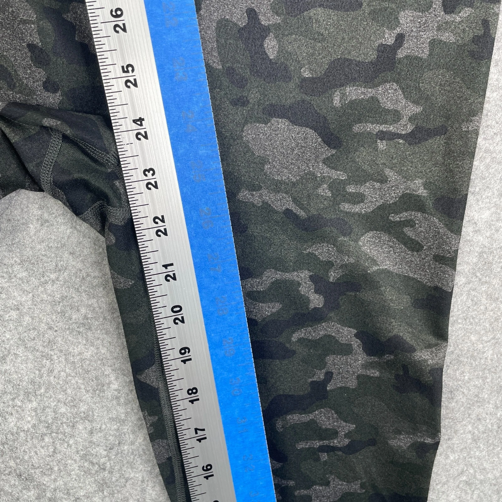 fabletics digital camo compression leggings