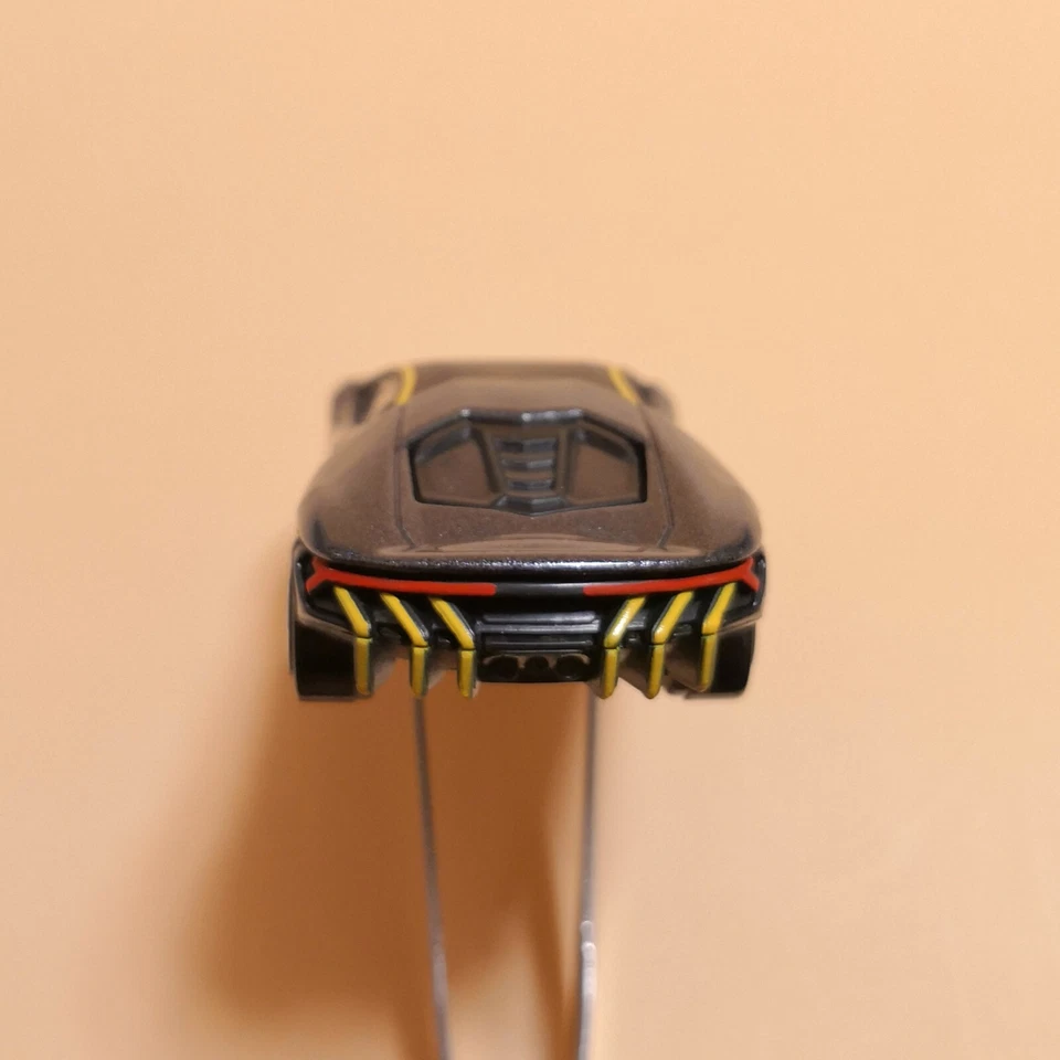 Coche de juguete fundido a presión negro 1/65 Tomica LAMBORGHINI CENTENARIO modelo Tomy #81 coche de carreras Foto 4 de 4