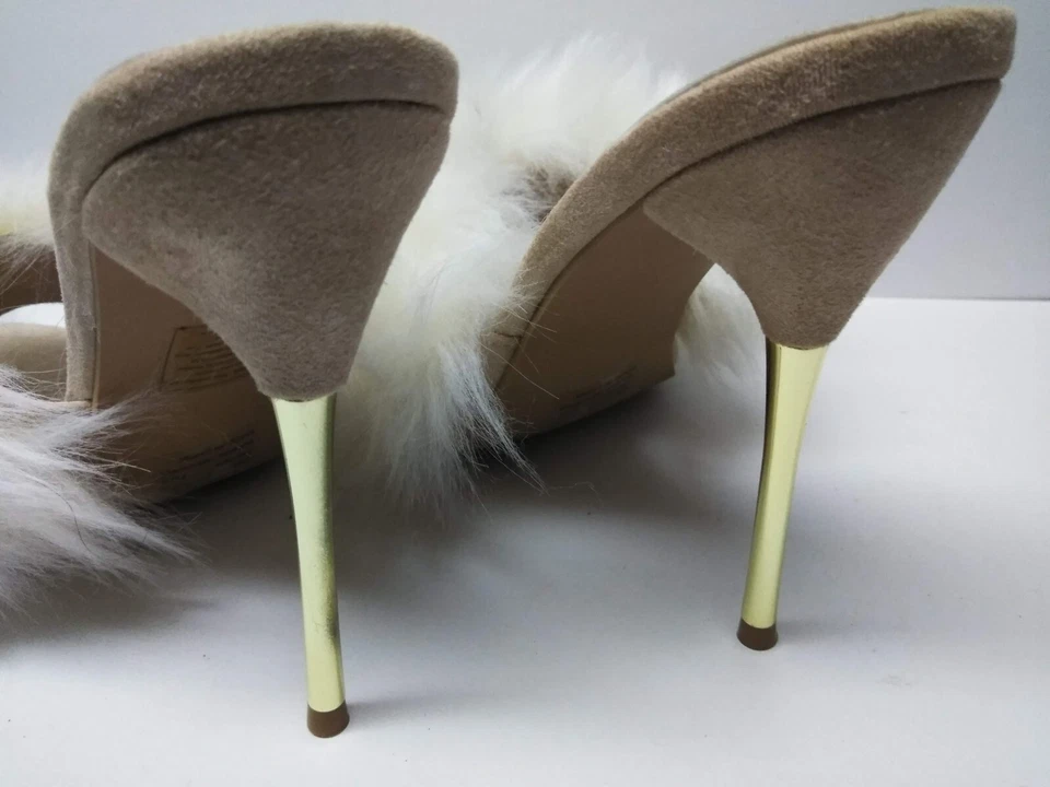 NUEVO EN CAJA Capa de mujer Robbin punta/tacón de aguja blanco piel de conejo talla 10 Foto 3 de 4