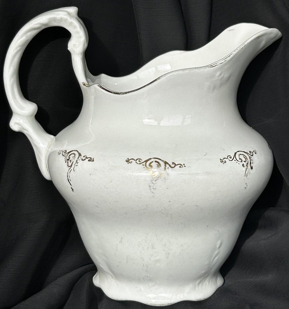 Vintage 1930s-40s Edwin M. Knowles Semi Vitreous Small Pitcher