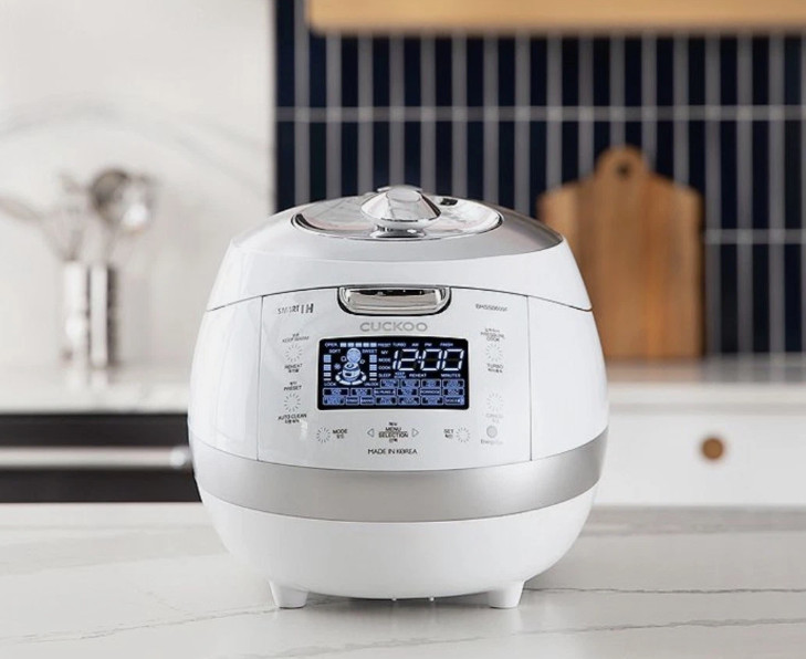 CUCKOO 6-Cup IH Pressure 1077W Rice Cooker, Brand New