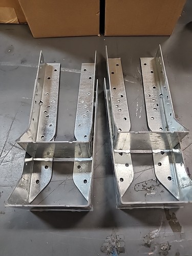 Colgador de viguetas Simpson Strong Tie 4" HUC410 galvanizado montaje facial oculto paquete de 4 - Imagen 2 de 10