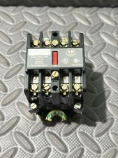 Allen-Bradley 700-N400A1 Bulletin 700 Type N Control Relay 120 V AC Coil  NEW
