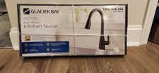 Glacier Bay McKenna Single-Handle Pull-Down Sprayer Kitchen Faucet - Matte Black