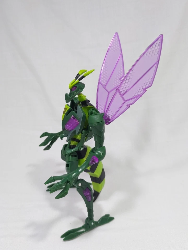 Transformers Animated TFA 2008 Deluxe Class Waspinator Figure Complete - Image 3 of 4