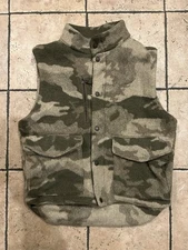 Cabela's Wooltimate Hunting Vest Medium Green Camo Full Zip